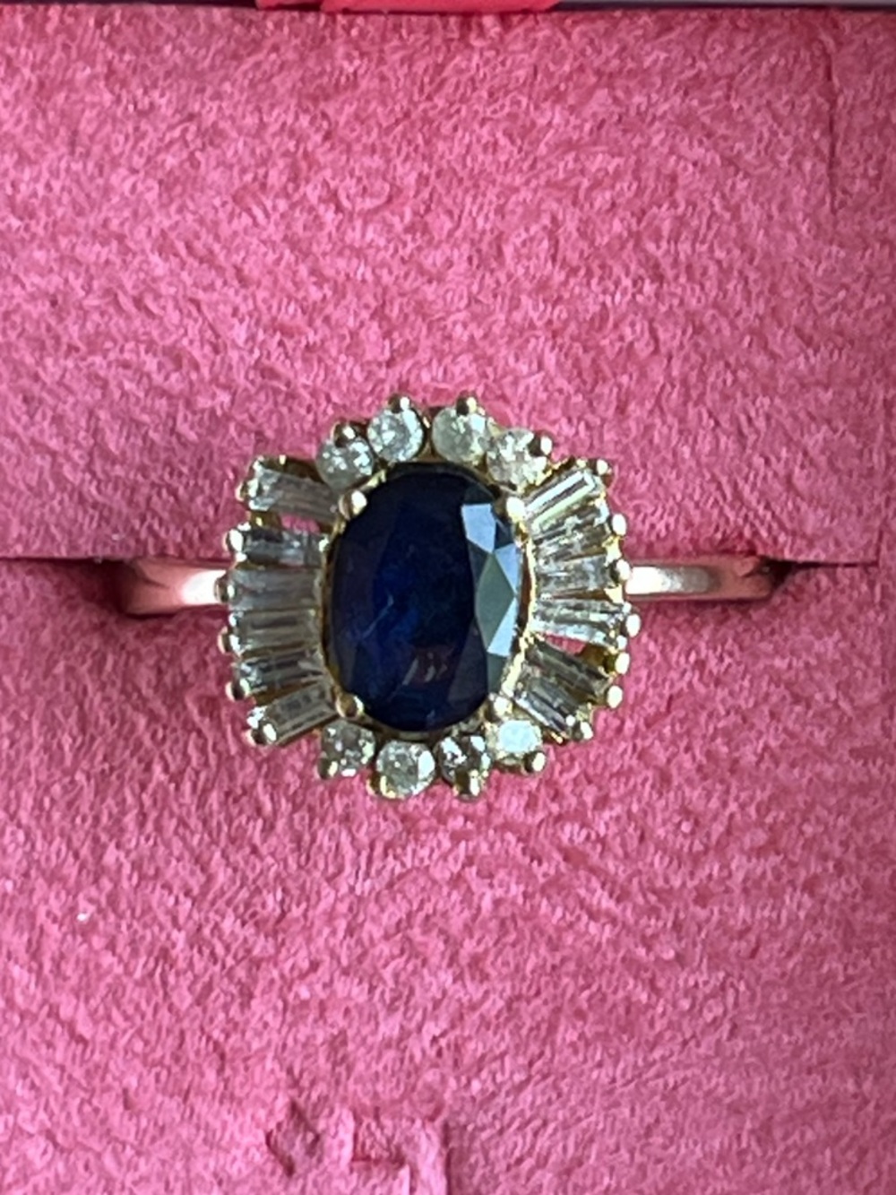 14K Yellow Gold Sapphire & Diamond Ring